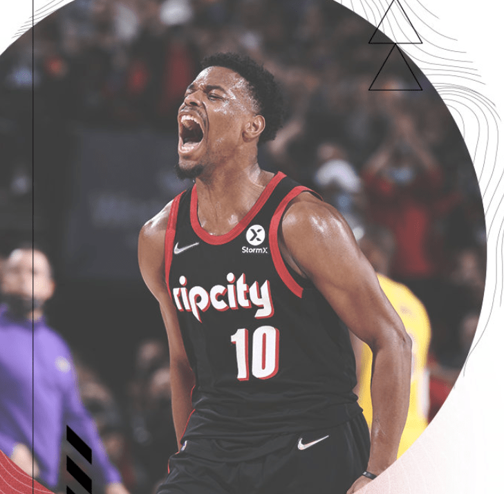 关于Uzi在湖人比赛中逆转,出色防守引发热议!的信息 关于Uzi在湖人比赛中逆转,出色防守引发热议!的信息