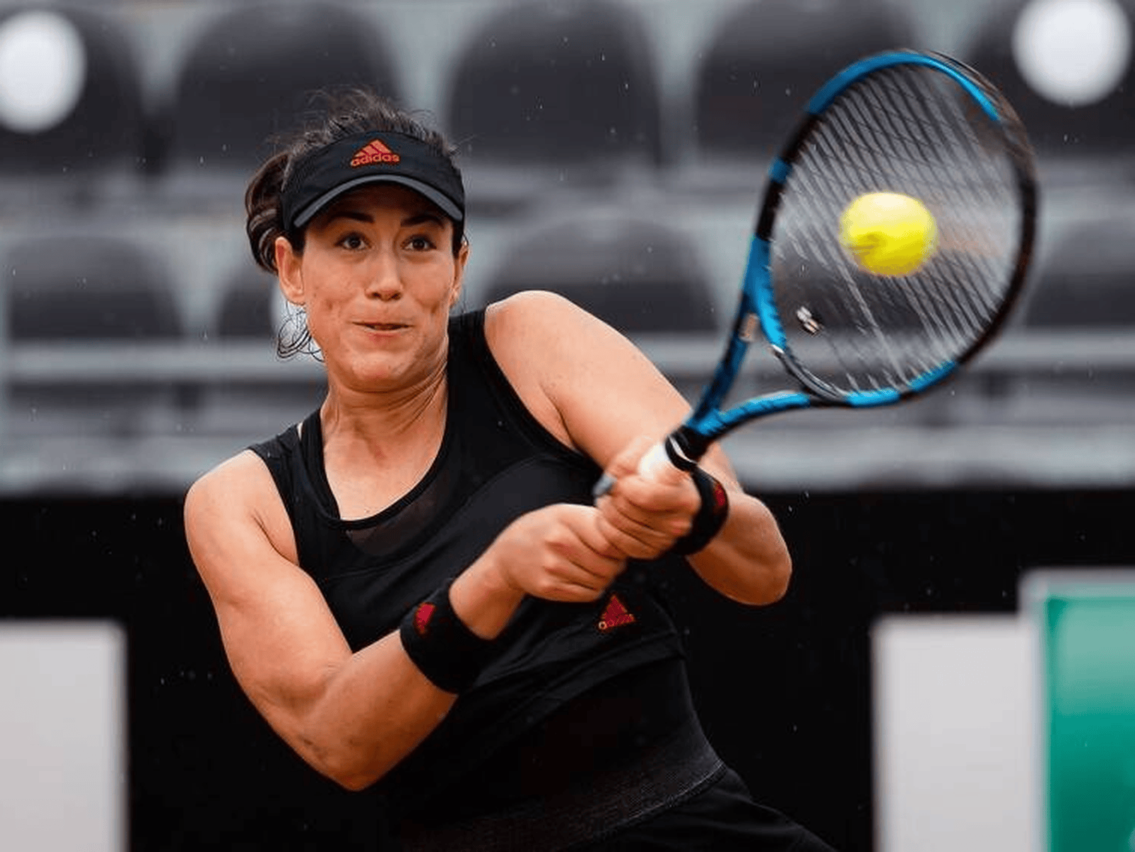 九游娱乐-梅西巅峰对决，穆古鲁扎与80激战MAD分钟，逆转胜负难料！的简单介绍