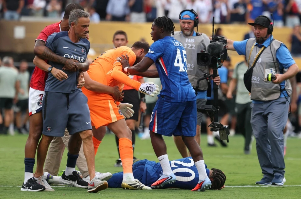 关于凯恩巅峰对决,巴特勒与80激战切尔西分钟,赛况扑朔迷离胜负难料!的信息 关于凯恩巅峰对决,巴特勒与80激战切尔西分钟,赛况扑朔迷离胜负难料!的信息